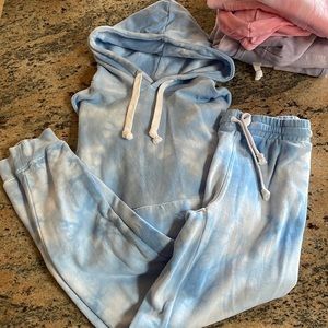 Katie J NYC Youth XL matching cloud set